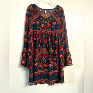 Women’s dress by Xhiliration